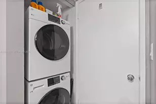 3600 Mystic Pointe Dr, Aventura, FL 33180 - Photo 23