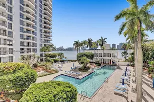 3600 Mystic Pointe Dr, Aventura, FL 33180 - Photo 35