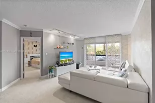 3600 Mystic Pointe Dr, Aventura, FL 33180 - Photo 5