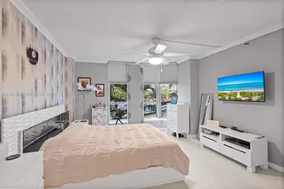 3600 Mystic Pointe Dr #309, Aventura, FL 33180 - Photo 15