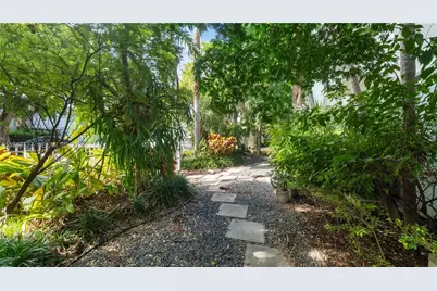 645 Michigan Ave #A, Miami Beach, FL 33139 - Photo 25