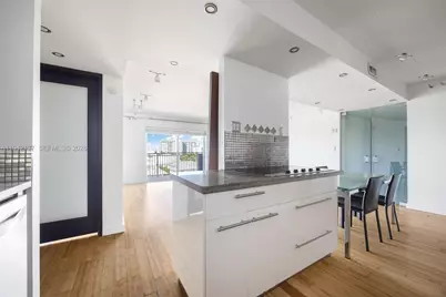 947 Lenox Ave #501, Miami Beach, FL 33139 - Photo 13