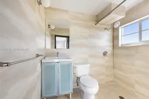 947 Lenox Ave., Miami Beach, FL 33139 - Photo 19