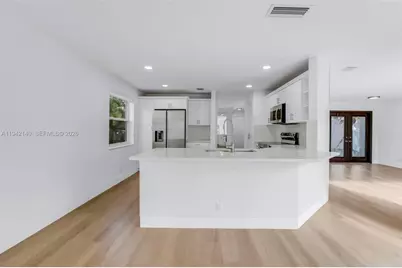 17356 SW 21st St, Miramar, FL 33029 - Photo 7