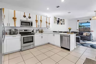 23021 SW 128th Pl, Miami, FL 33170 - Photo 7