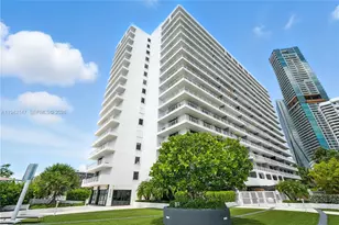 200 SE 15th Rd, Miami, FL 33129 - Photo 21