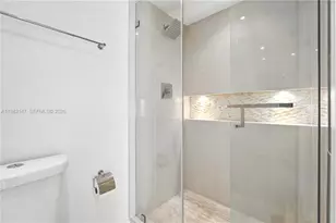 200 SE 15th Rd, Miami, FL 33129 - Photo 15