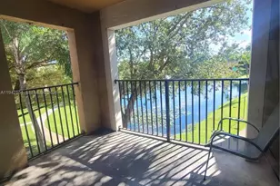 2133 Renaissance Blvd, Miramar, FL 33025 - Photo 9