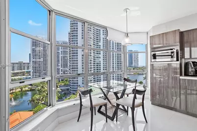 3600 Mystic Pointe Dr #1212, Aventura, FL 33180 - Photo 5