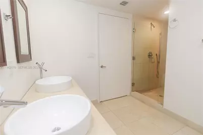 [Address not provided], Miami, FL 33131 - Photo 13