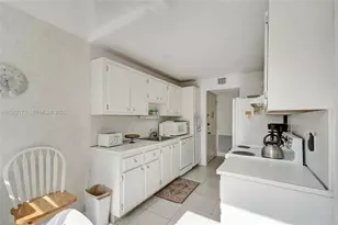 1300 NE Miami Gardens Dr, Miami, FL 33179 - Photo 45