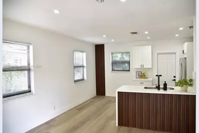 1613 NW 12th St, Fort Lauderdale, FL 33311 - Photo 15