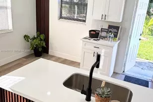 1613 NW 12th St, Fort Lauderdale, FL 33311 - Photo 25