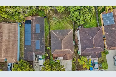 1939 SE 13th St, Homestead, FL 33035 - Photo 37