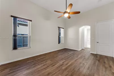 1856 NE 3rd Ct, Homestead, FL 33033 - Photo 17