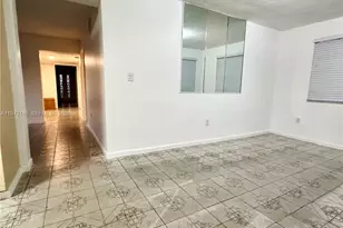 958 E 21st St, Hialeah, FL 33013 - Photo 3