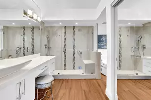 3530 Mystic Pointe Dr, Aventura, FL 33180 - Photo 23