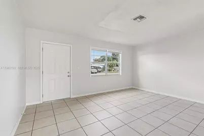 3209 Scanlan Ave, Lake Worth, FL 33461 - Photo 7