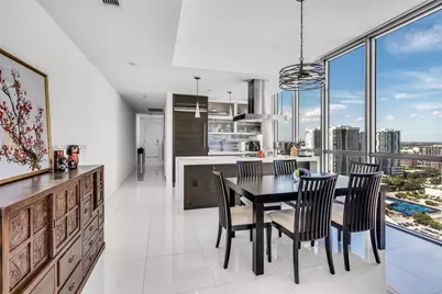 1100 Biscayne Blvd #2907, Miami, FL 33132 - Photo 11