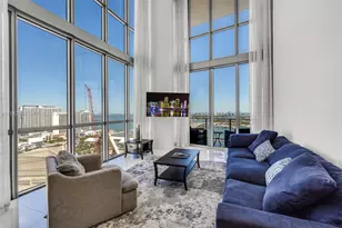 1100 Biscayne Blvd, Miami, FL 33132 - Photo 9