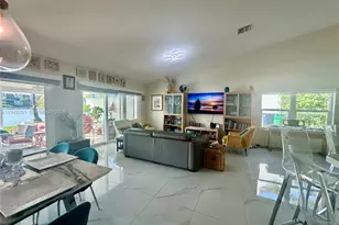 6301 NW 109th Ave, Doral, FL 33178 - Photo 7