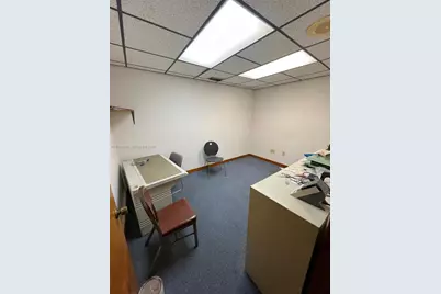 1671 W 38th Pl #1406, Hialeah, FL 33012 - Photo 11