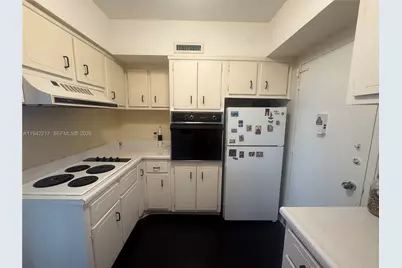 3505 S Ocean Dr #310, Hollywood, FL 33019 - Photo 17