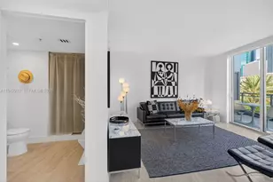 92 SW 3rd St, Miami, FL 33130 - Photo 27