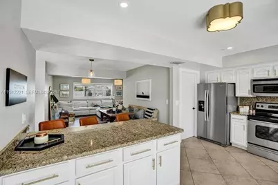 2080 NE 65th St, Fort Lauderdale, FL 33308 - Photo 21