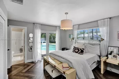 2080 NE 65th St, Fort Lauderdale, FL 33308 - Photo 11