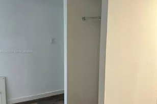 500 NE 12th Ave, Hallandale Beach, FL 33009 - Photo 13