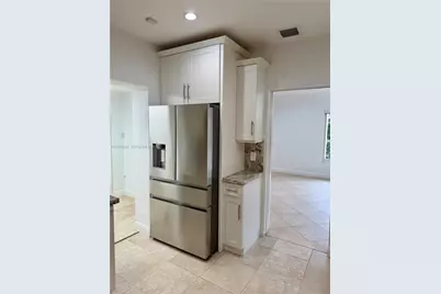 814 Capri St, Coral Gables, FL 33134 - Photo 9