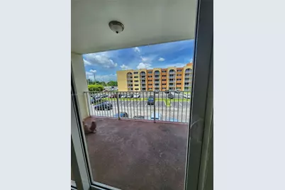7000 NW 186th St #4-314, Hialeah, FL 33015 - Photo 9