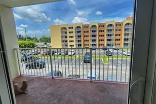 7000 NW 186th St, Hialeah, FL 33015 - Photo 9