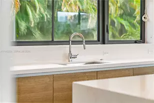 16680 N Botaniko Dr N, Weston, FL 33326 - Photo 17