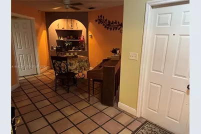 19720 NW 87th Pl, Hialeah, FL 33018 - Photo 33