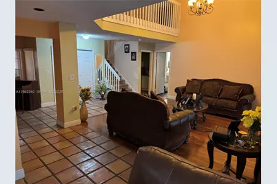 19720 NW 87th Pl, Hialeah, FL 33018 - Photo 39