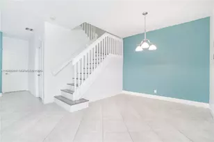 11425 NW 34th Pl, Sunrise, FL 33323 - Photo 9