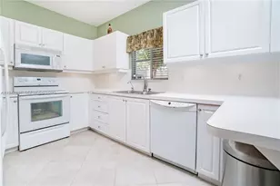 11425 NW 34th Pl, Sunrise, FL 33323 - Photo 11