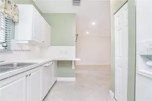 11425 NW 34th Pl, Sunrise, FL 33323 - Photo 13