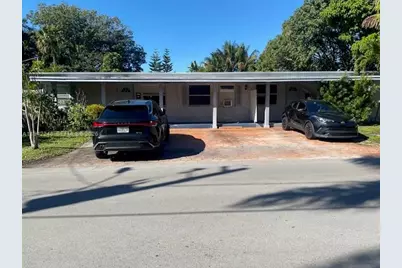 100 SE 3 Ave #3, Hallandale Beach, FL 33009 - Photo 1