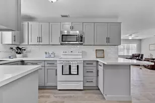 30214 SW 158th Ct, Homestead, FL 33033 - Photo 3