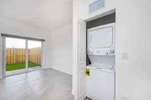 2747 SE 26th Rd, Homestead, FL 33035 - Photo 21