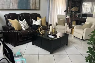 300 SW 100th Ave, Pembroke Pines, FL 33025 - Photo 3