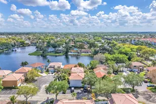 300 SW 100th Ave, Pembroke Pines, FL 33025 - Photo 45