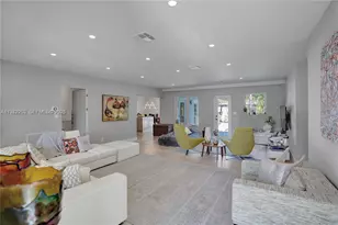 2011 NE 31st Ct, Lighthouse Point, FL 33064 - Photo 3