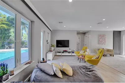 2011 NE 31st Ct, Lighthouse Point, FL 33064 - Photo 5