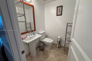 185 SW 7th St, Miami, FL 33130 - Photo 25