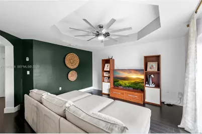 4172 NE 16th St, Homestead, FL 33033 - Photo 17