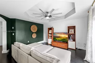 4172 NE 16th St, Homestead, FL 33033 - Photo 17